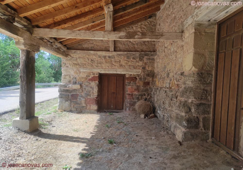 portico