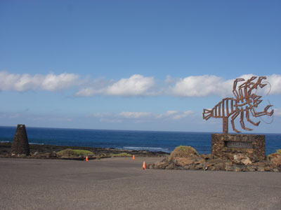 Entrada a los Jameos