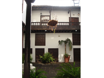 Casa de los Balcones