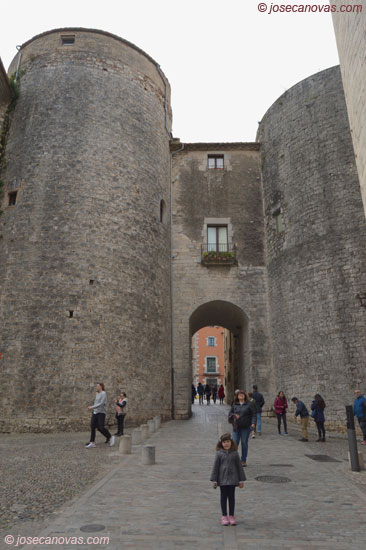 romana