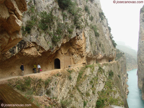 tunel