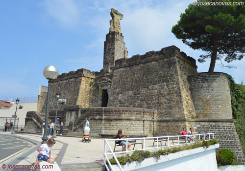 monumento