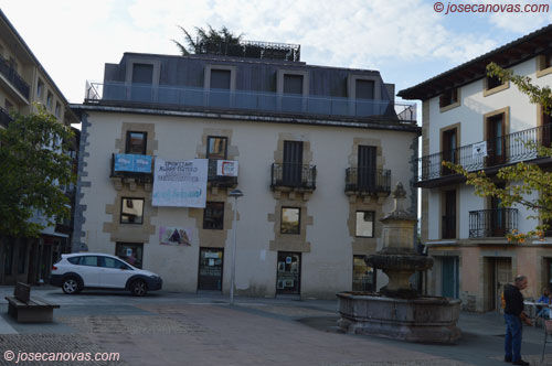plaza2