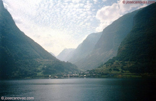 aurland3