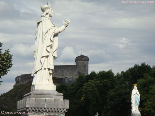 lourdes3