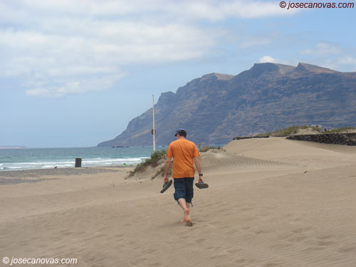 famara2